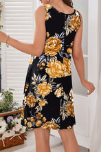 Load image into Gallery viewer, Printed Round Neck Sleeveless Dress