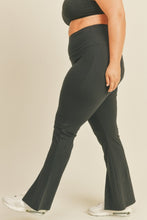 Load image into Gallery viewer, Full Size Slit Flare Leg Pants in Black