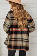Load image into Gallery viewer, Plaid Pocketed Button Down Shacket