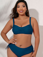 Load image into Gallery viewer, Plus Size Twist Front Tied Bikini Set