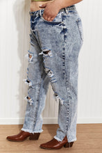 Load image into Gallery viewer, Taylor Full Size High Rise Distressed Mom Jeans