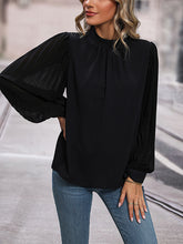 Load image into Gallery viewer, Round Neck Puff Sleeve Blouse